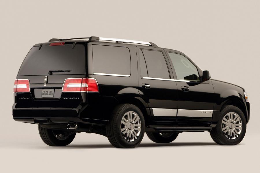  Lincoln Navigator 2006 года  (фото 73 из 82)